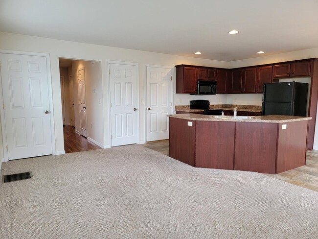 Building Photo - 137 Mount Olive Ln