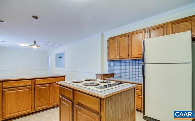 Building Photo - 71 Harmony Ln