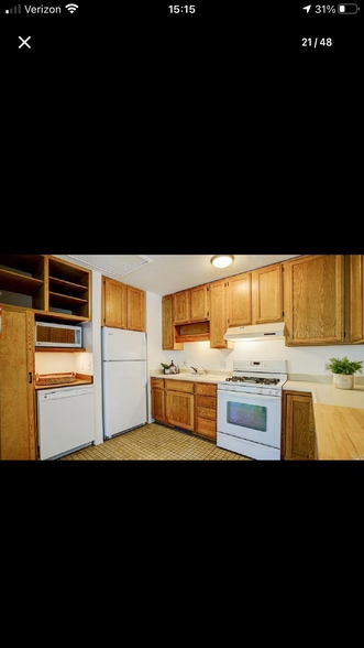 Building Photo - 112 Antonette Ave