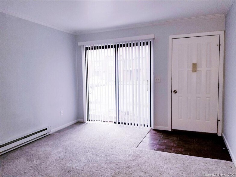 Building Photo - 279 Redstone Hill