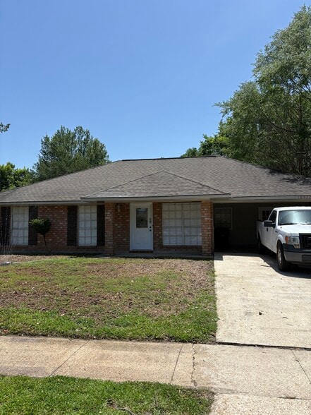 Primary Photo - 16922 Dahlgren Ave