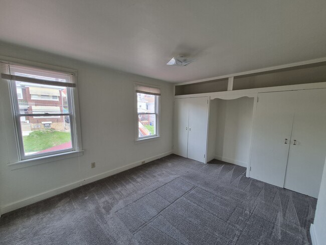 Building Photo - 1410 Beechview Ave