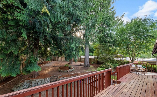 Building Photo - Stunning 4-Bedroom, 2.5-Bath Remodeled Home in Rushmore, Gig Harbor