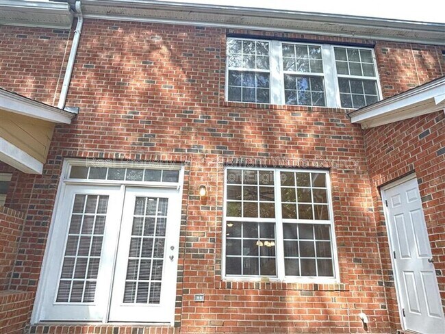 Building Photo - 119 Longchamp Ln