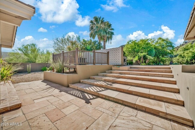 Building Photo - 4531 E Quartz Mountain Rd