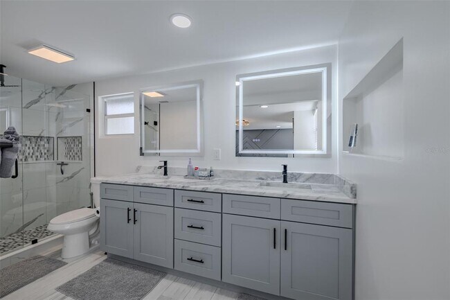 Building Photo - 23700 Lake Hills Dr