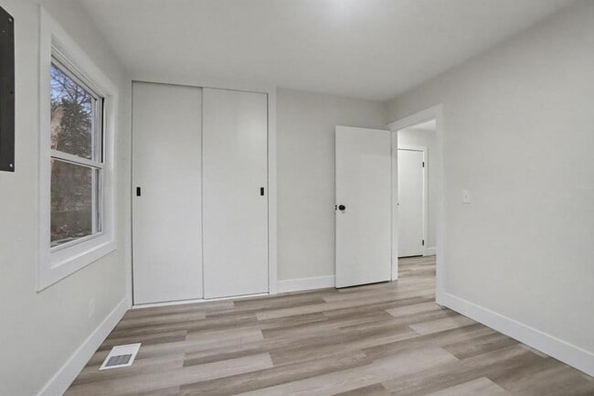 Building Photo - 4472 Curundu Ave