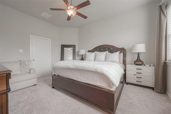 Building Photo - 23611 Blackhaw Blossom Ln