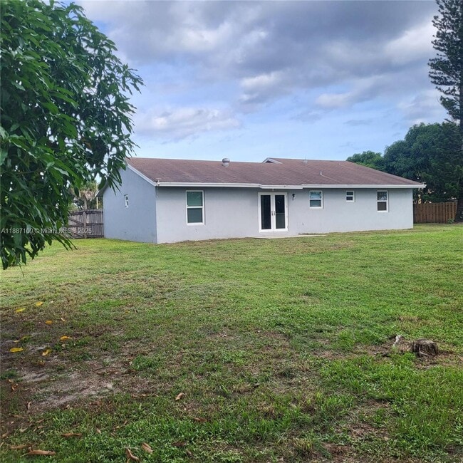 Building Photo - 127 Seagull Ct