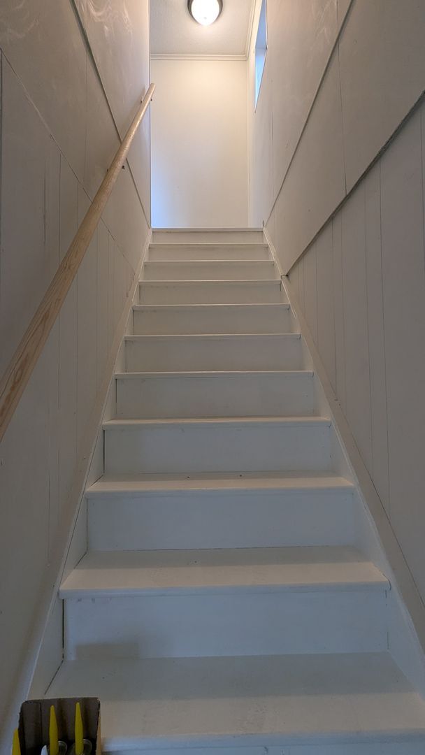 Building Photo - Charming 5-bedroom home located in the heart of Akron