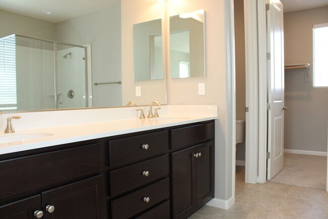 Building Photo - 170 Dnieper River Way