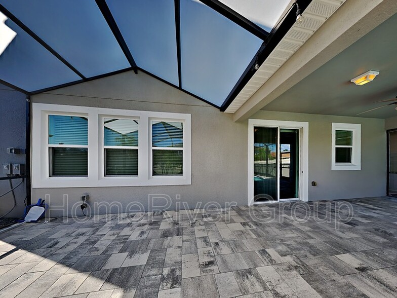 Building Photo - 10459 Flagstaff Falls Ave