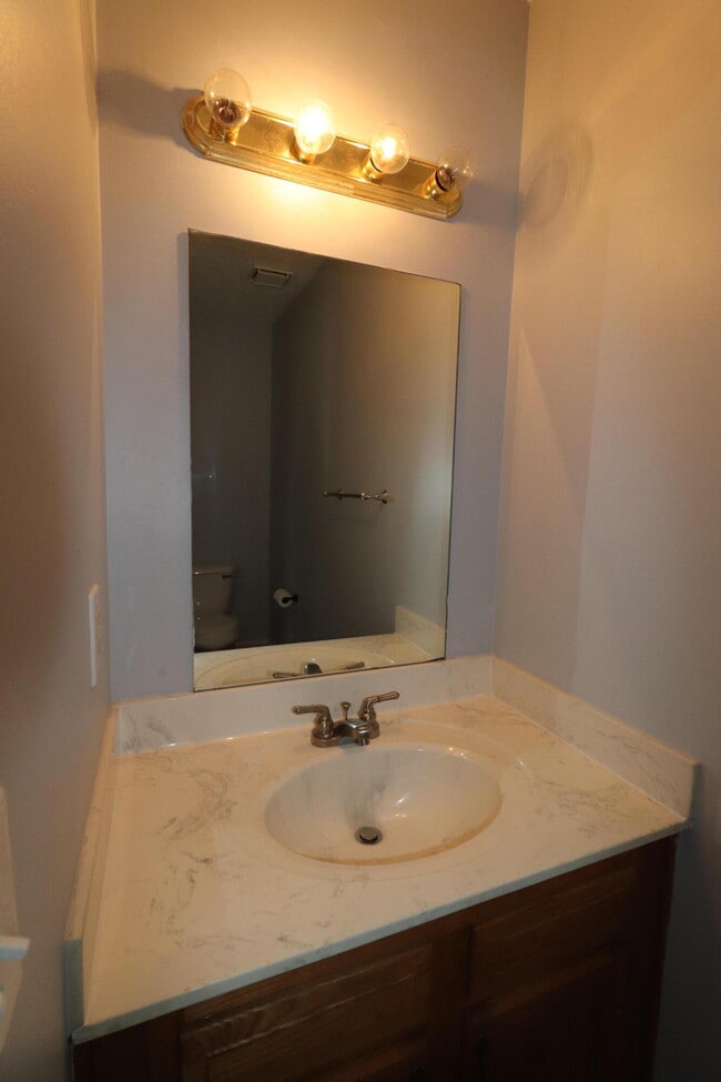 Building Photo - 203 Coburn Dr