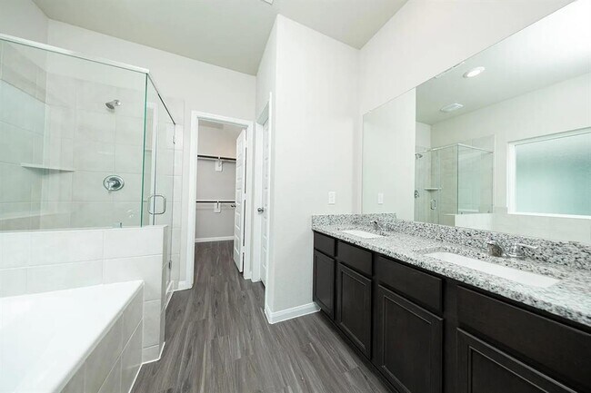 Building Photo - 5103 Hector Gustavo Dr