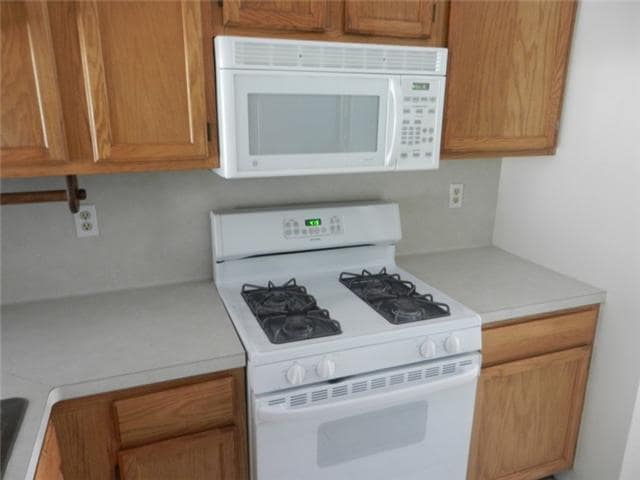 Building Photo - 11901 Swearingen Dr