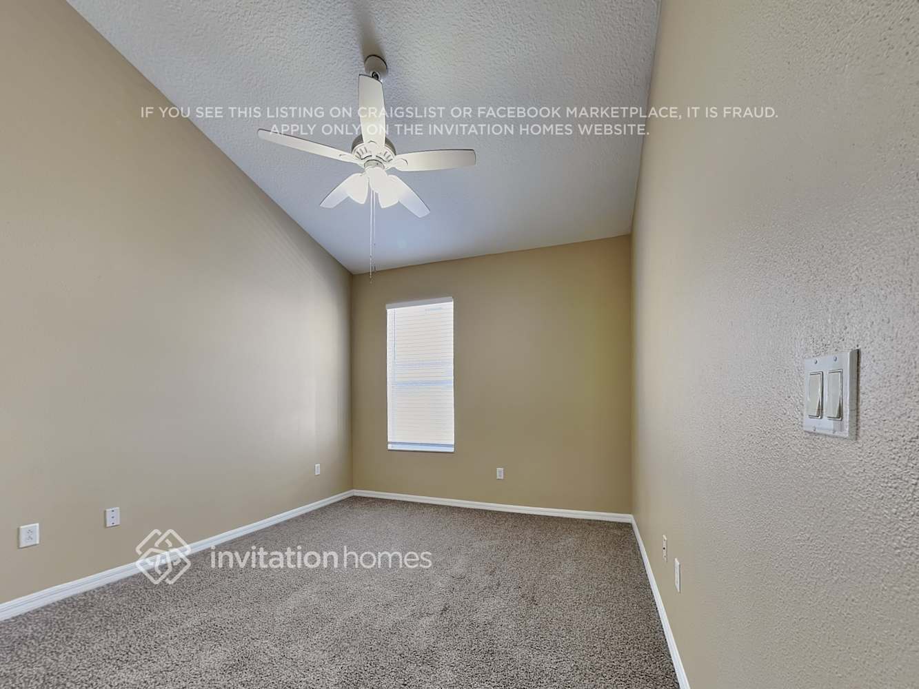 Building Photo - 2040 Wexford Green Dr