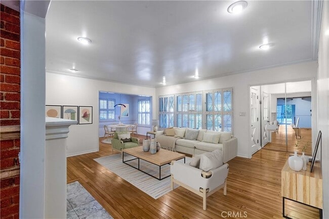 Building Photo - 13139 Valleyheart Dr