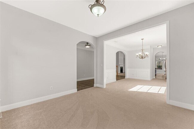 Building Photo - 3329 Rosecliff Trace NE