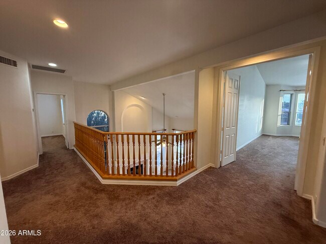 Building Photo - 3213 E Desert Flower Ln