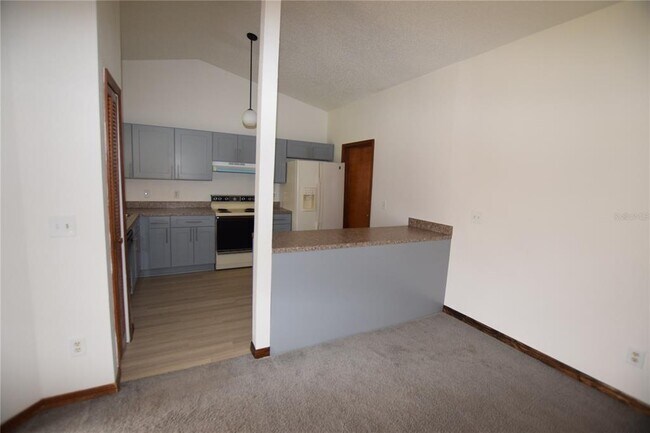 Building Photo - 2585 Derby Dr