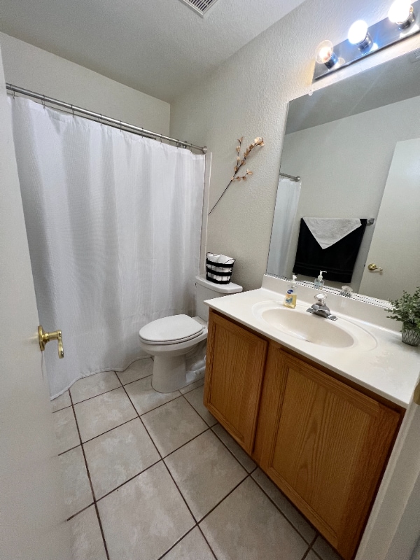 Building Photo - 2628 W Desert Brook Ct