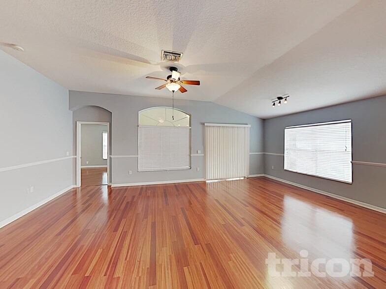Building Photo - 13386 Teaberry Ln
