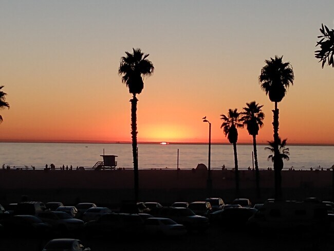 and look for a green flash - 2213 Ocean Ave