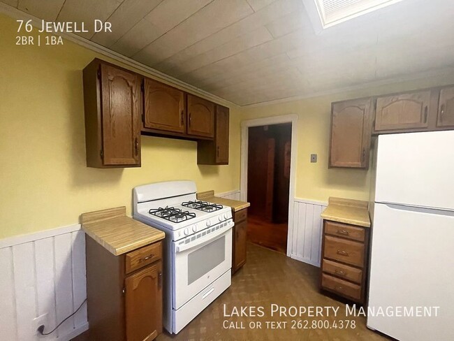 Building Photo - 76 Jewell Dr