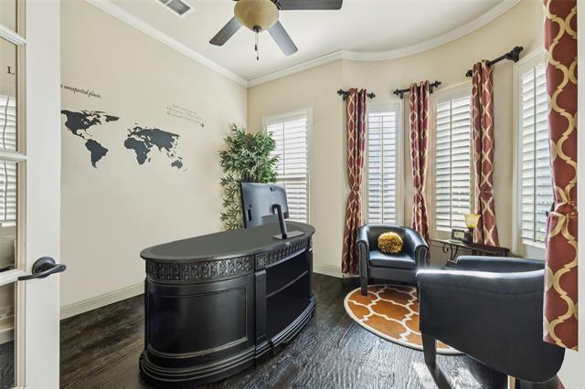 Building Photo - 715 Simmons Rd