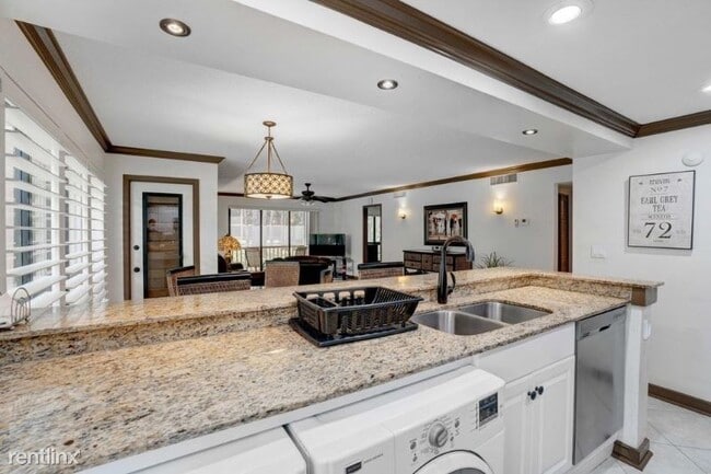 Building Photo - 117 Bracken Wood Rd