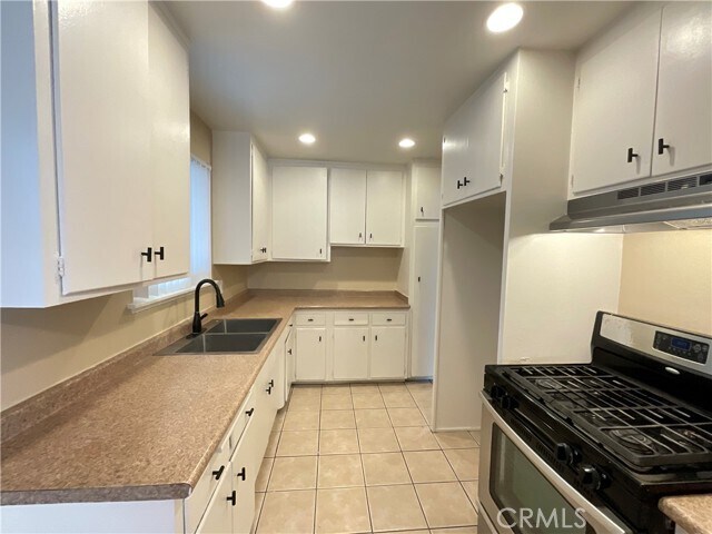 Building Photo - 538 E Chalynn Cir