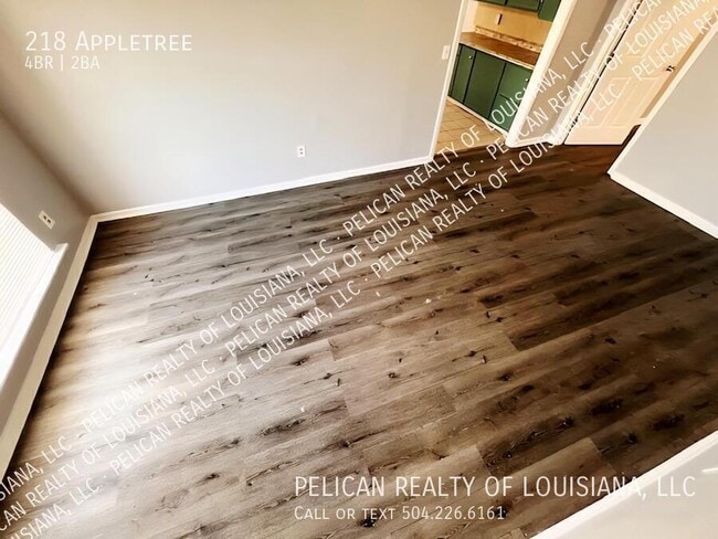 Building Photo - 218 Appletree-