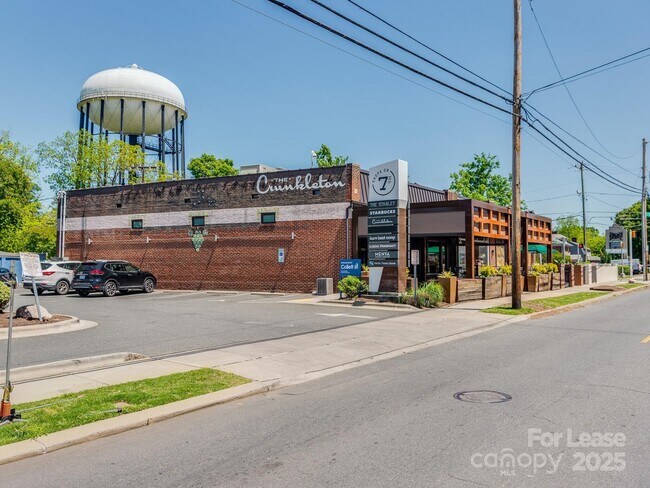 Building Photo - 2416 Chesterfield Ave
