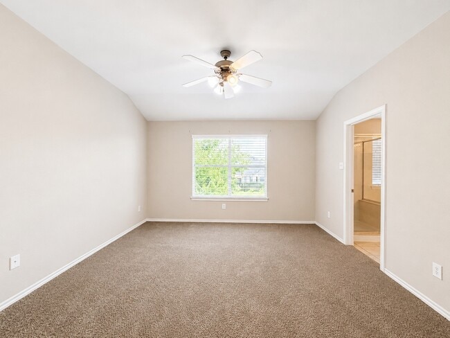 Building Photo - 11850 Ramla Place Trail