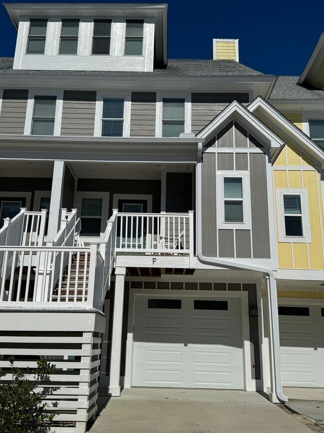 Primary Photo - Outer Banks 3 Bedroom Year Round Rental