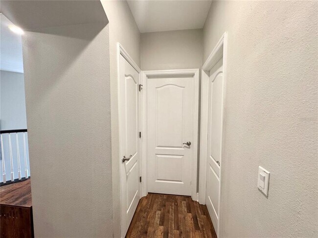 Building Photo - 212 Montara Drive