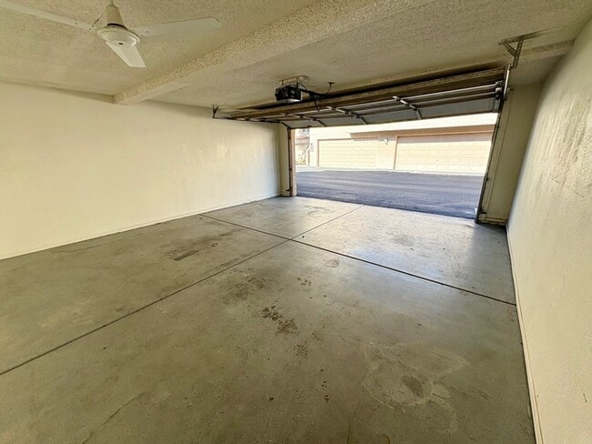 Building Photo - 2834 S Ext Rd