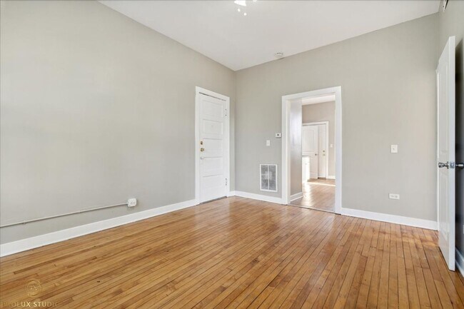 Building Photo - 1500 48th Ct