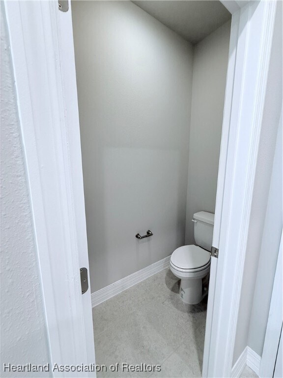 Building Photo - 5285 Pebble Beach Dr