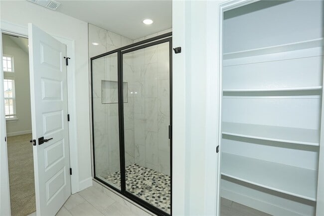 Building Photo - 3213 SW Lovely Ln