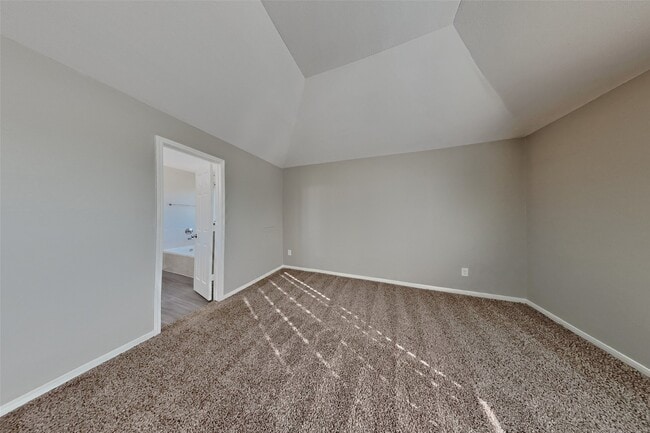 Building Photo - 4319 Mount Vinson Way