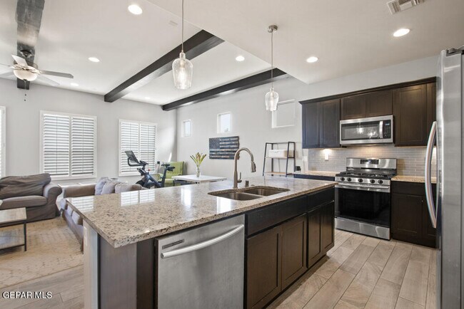 Building Photo - 14345 Jonathan K. Molina Ct