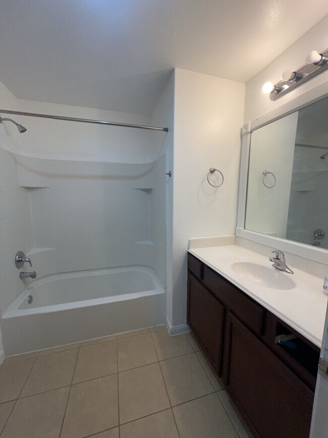 Building Photo - 20418 Red Canyon Creek Ln