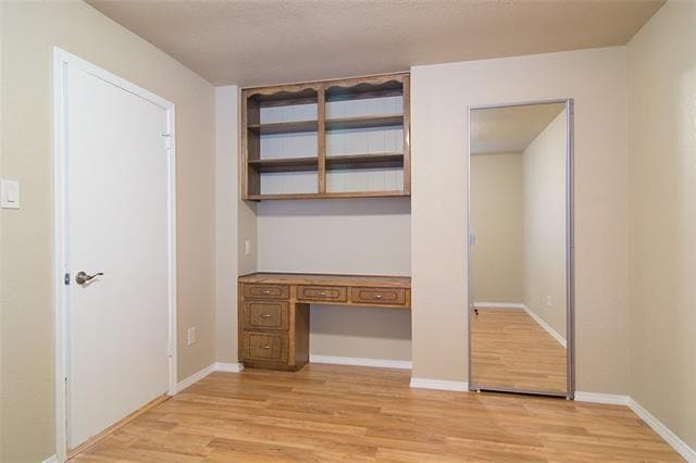 Building Photo - 120 Marseille Dr