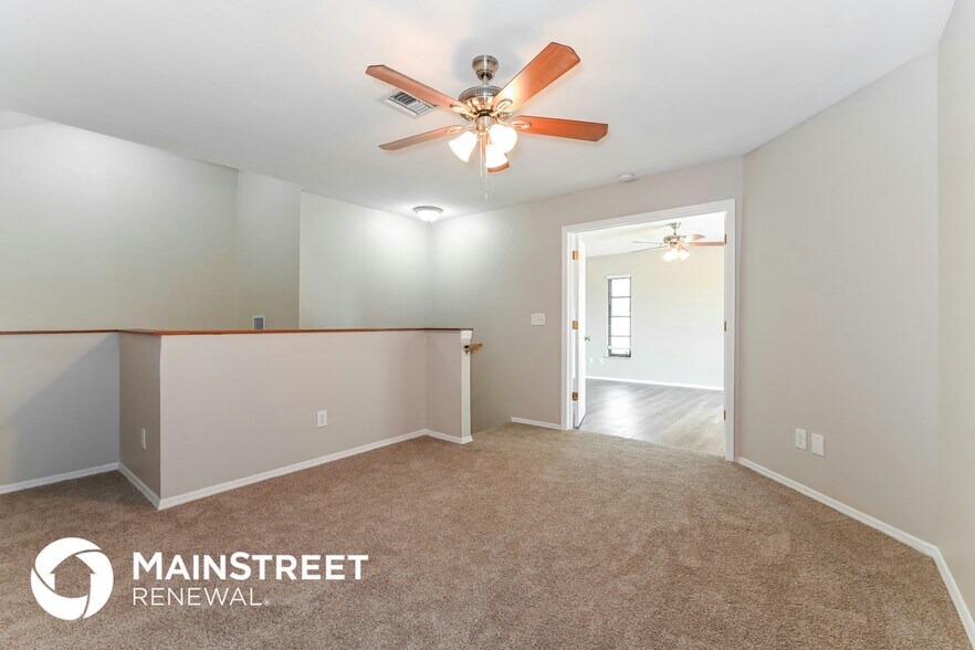 Building Photo - 17609 Brentwood Ct