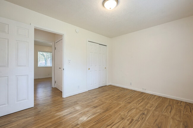 Building Photo - 2641 SE 168th Ave