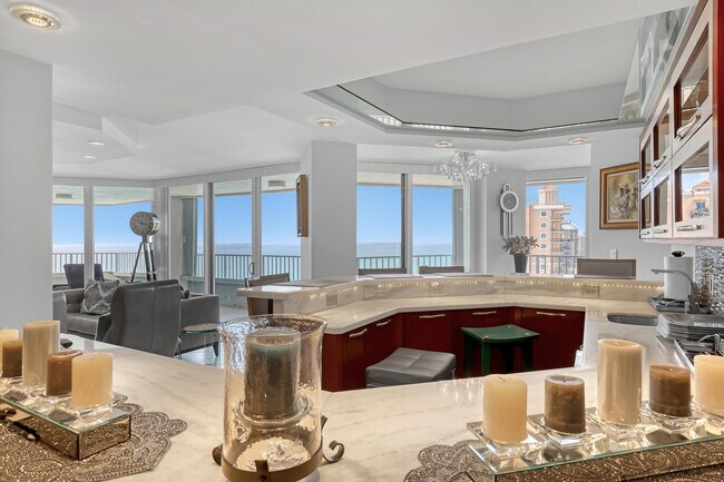 Building Photo - 5200 N Ocean Dr