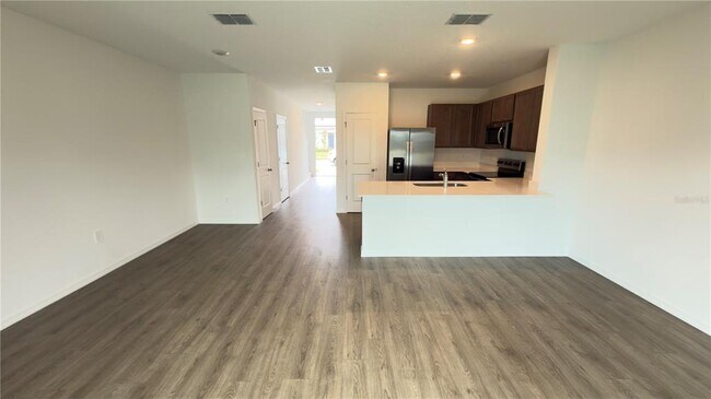 Building Photo - 31211 Midnight Sun Wy