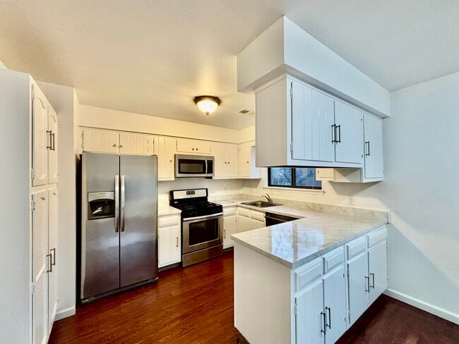 Building Photo - 366 Sandcastle Key