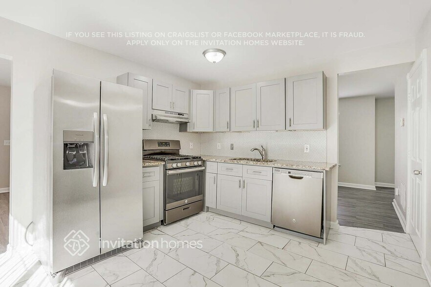 Building Photo - 3863 Creekbank Cove